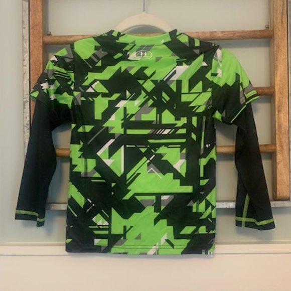 Under Armour boys long sleeve performance shirt size 5 green and black - Picture 2 of 6